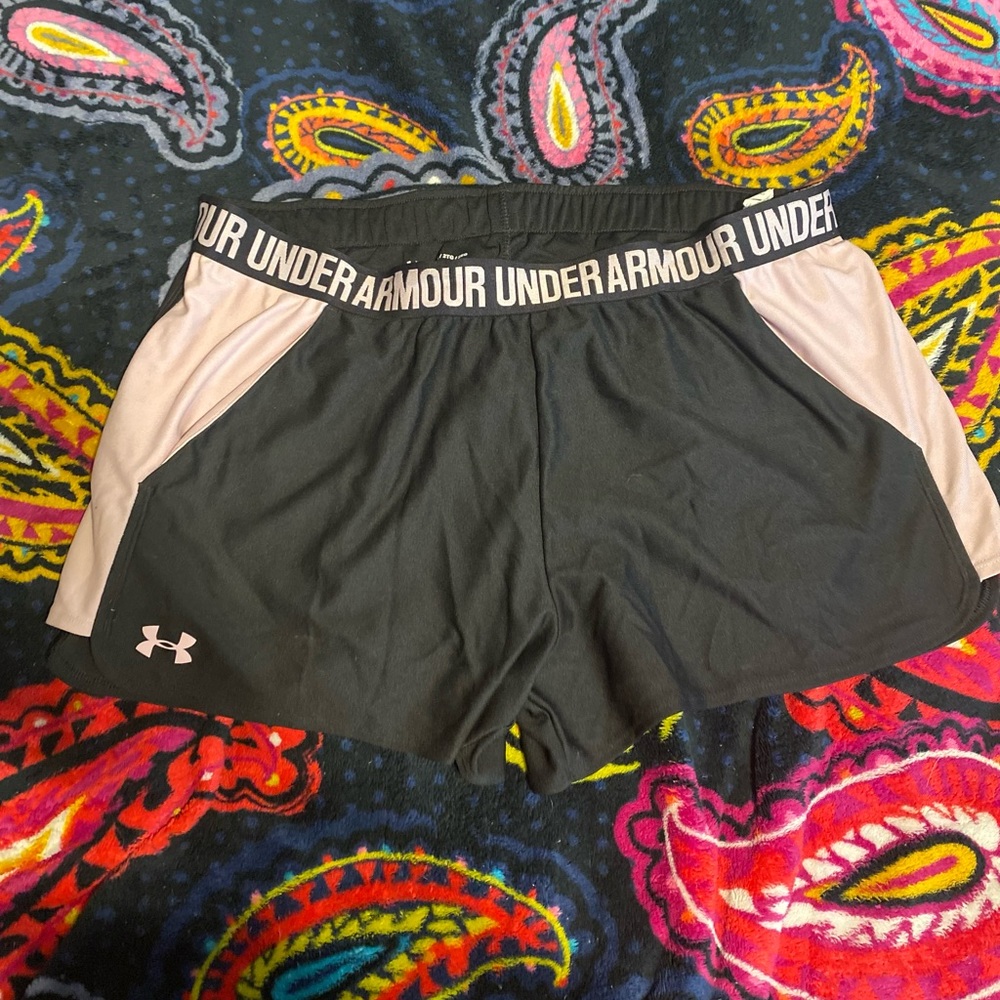 Under Armour Shorts- Loose Fit: Size XXL